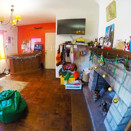 Sofi'S Hostel Сан-Карлос-де-Барілоче Екстер'єр фото