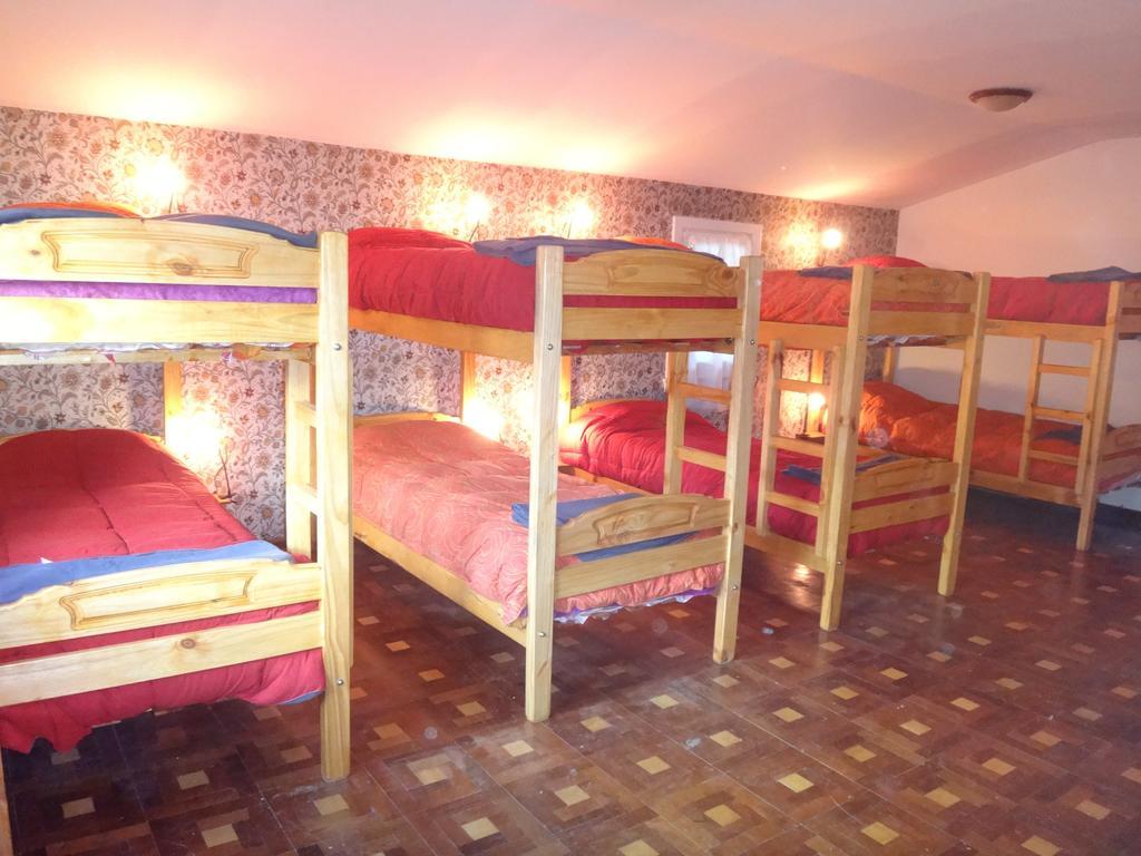 Sofi'S Hostel Сан-Карлос-де-Барілоче Номер фото