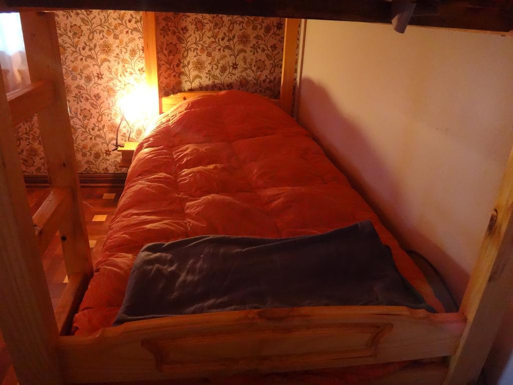 Sofi'S Hostel Сан-Карлос-де-Барілоче Номер фото